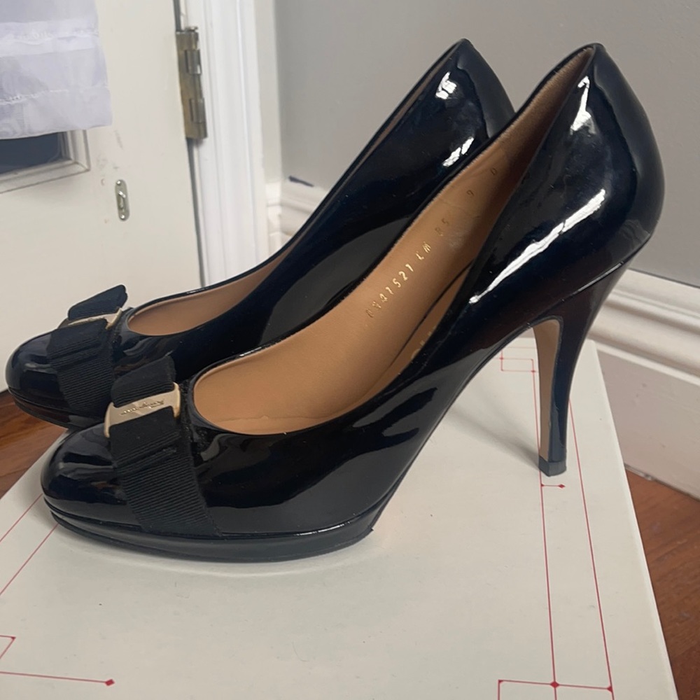 Salvatore Ferragamo black heels with bow